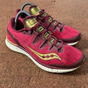 Saucony Freedom ISO‎ Boston Marathon Red Gold Running Shoes S10355-15 Womens 10